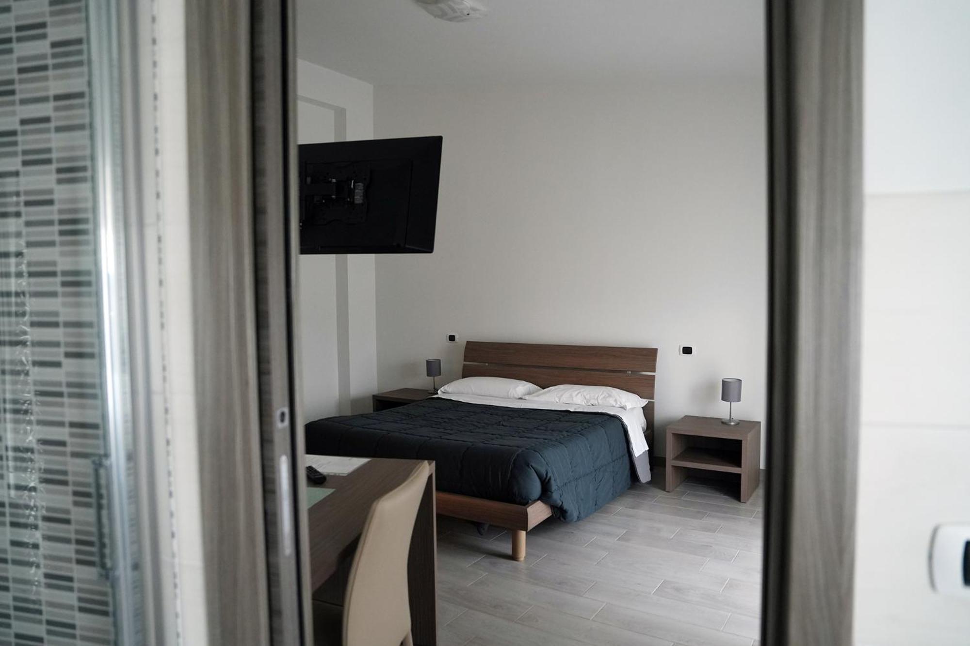 B&B Arco Dei Sogni Celano Bagian luar foto