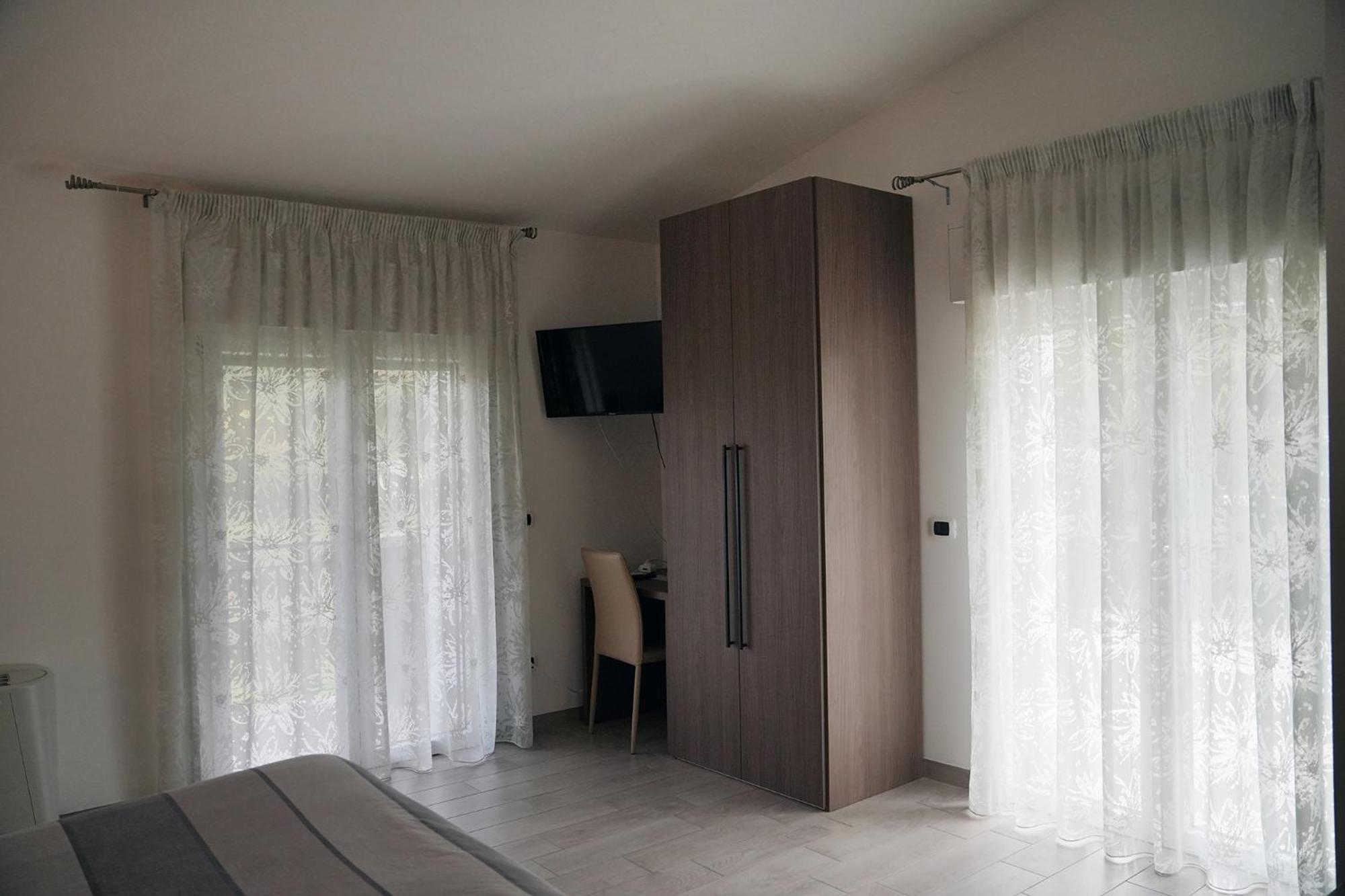 B&B Arco Dei Sogni Celano Bagian luar foto