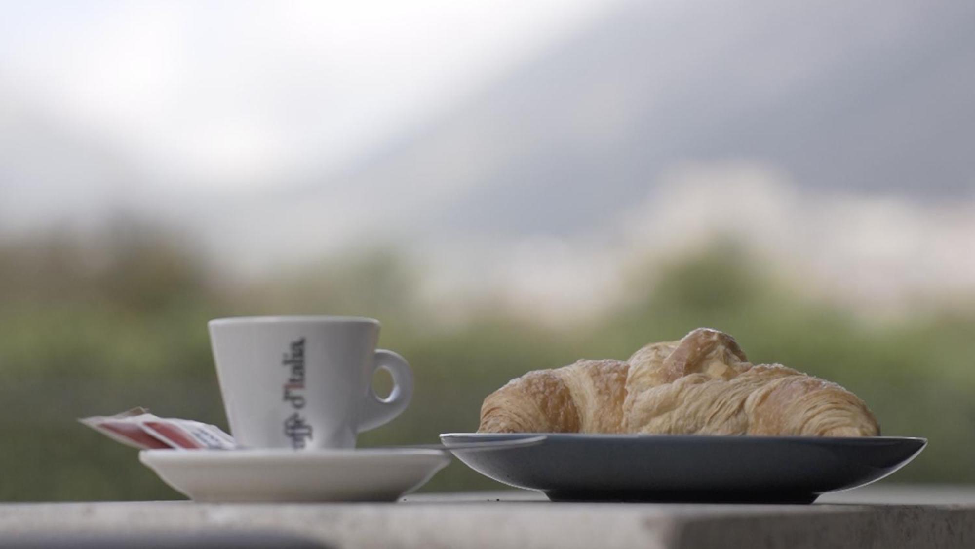 B&B Arco Dei Sogni Celano Bagian luar foto